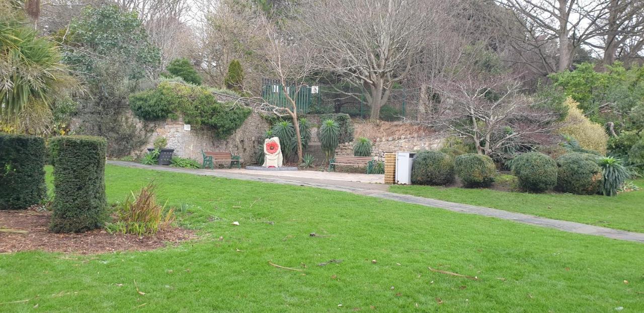 Holly Lodge Weston-super-Mare Exterior foto