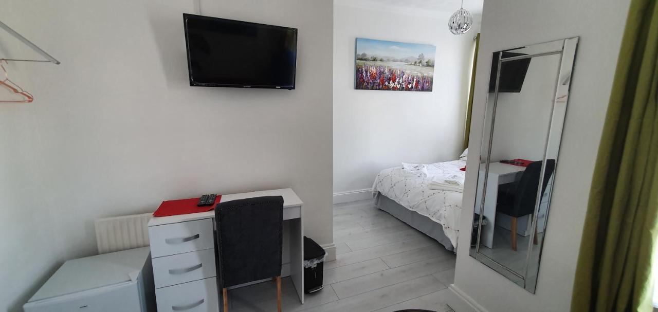 Holly Lodge Weston-super-Mare Quarto foto